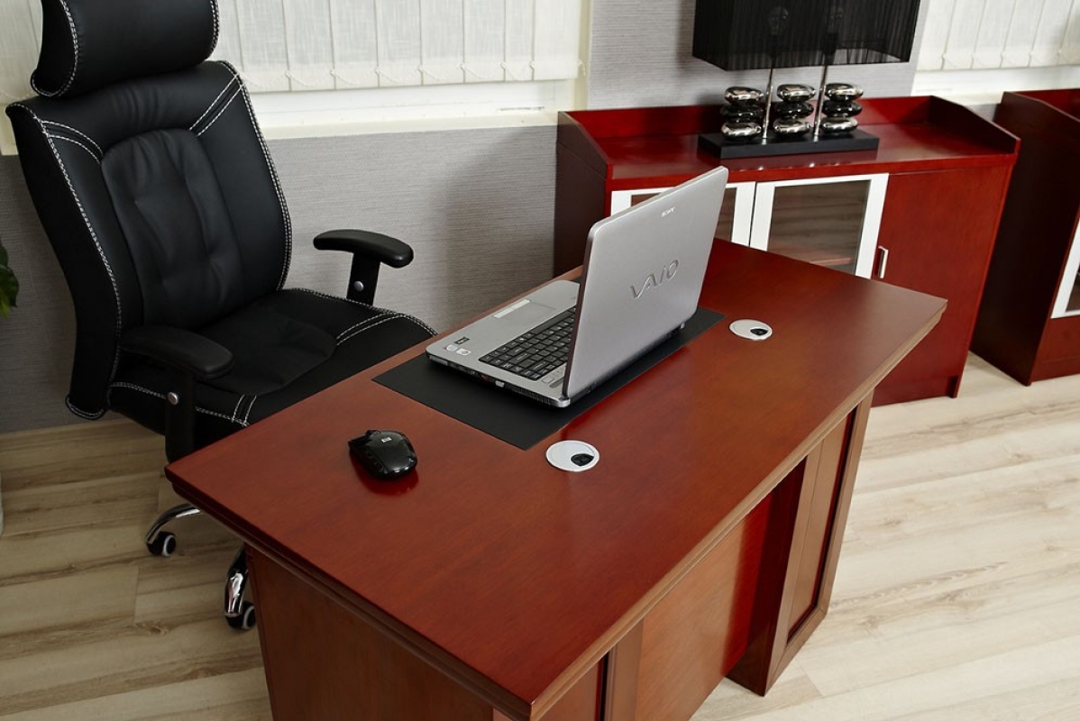 Scrivania per ufficio, banco o call center in mdf da 1.2 metri Scrivanie moderne per studio