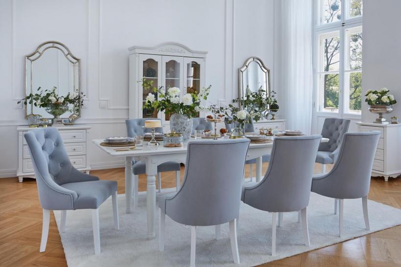 Tavoli e sedie: moderni da soggiorno