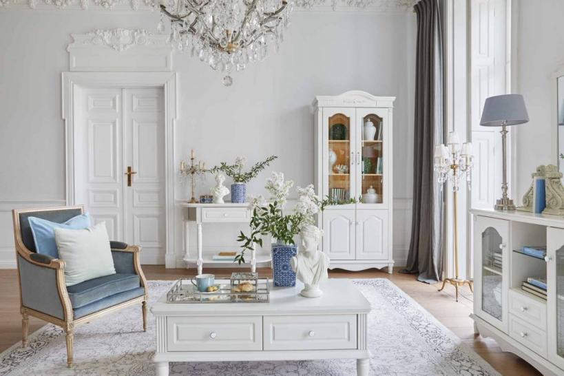 Tavolino salotto bianco opaco con cassetti in stile provenzale