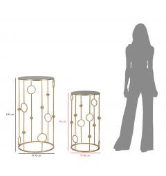 Coppia di tavolinetti rotondi in metallo dorato dalle linee semplici