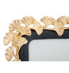 Elegante cornice in resina con decori floreali